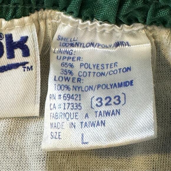 Vintage Reebok Size Large Green Tapered Leg Windbreaker Track Pants - Picture 7 of 7